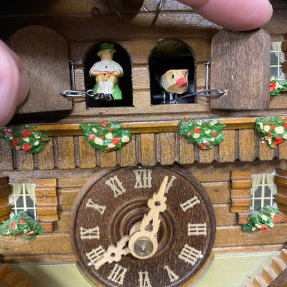 Edelweiss Der Fröhliche Wanderer Romance Cuckoo Clock Swiss Musical Movement