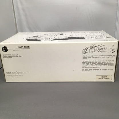 1960 Model B-61 Mack Dump Truck