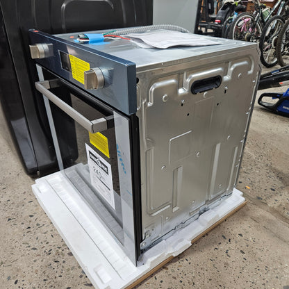 Bosch 500 Series 24" Stainless Single Convection Electric Wall Oven