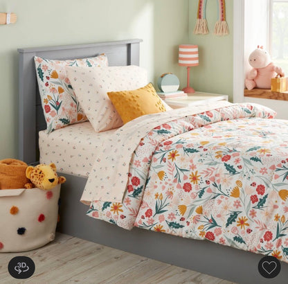 PILLOWFORT In the Garden Kids' Bedding Set with Sheets (Twin)