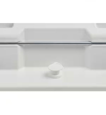 Latitude 62 Qt. Marine Ultra Roller Cooler (White) (New in Box)