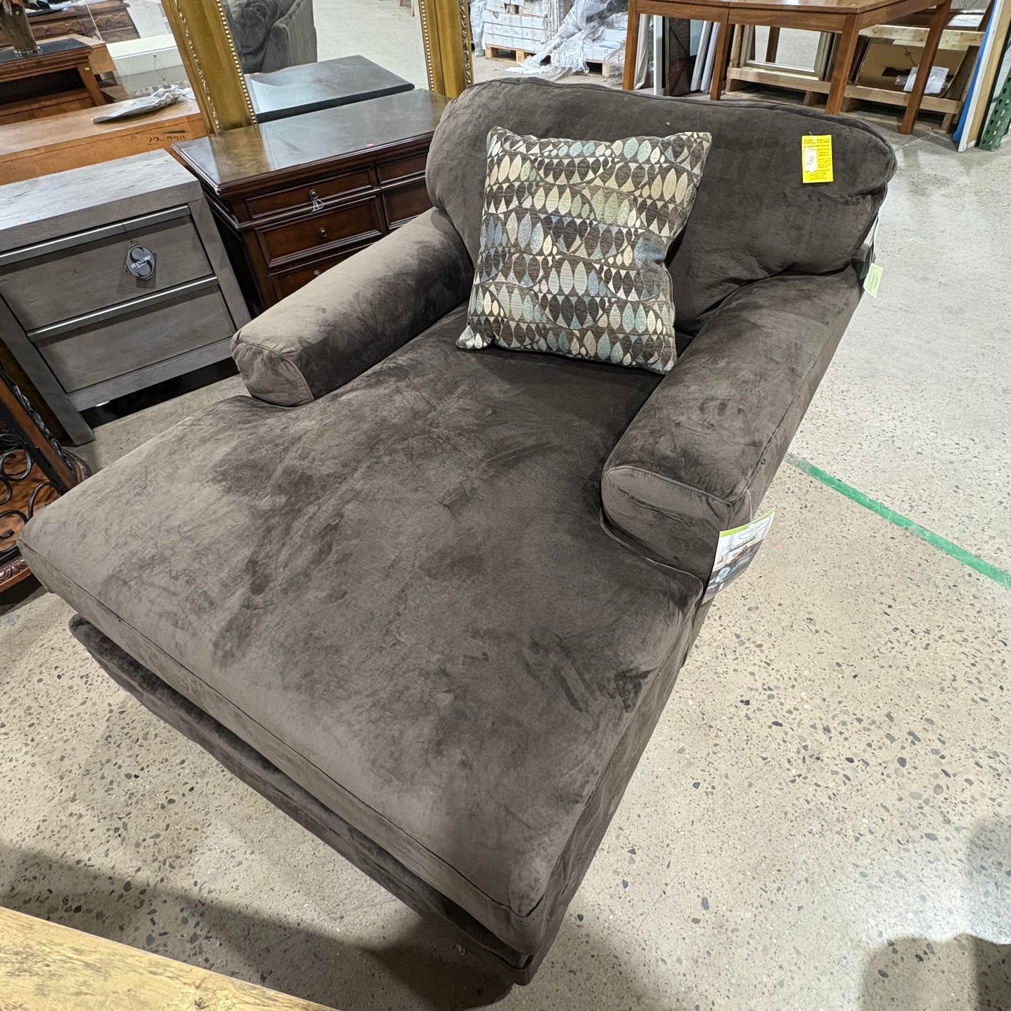 Oversized Chaise Lounge