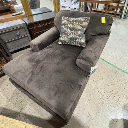 Oversized Chaise Lounge