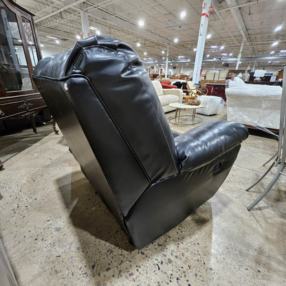 Black Manual Recliner Chair