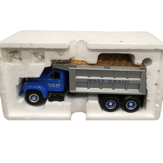 1960 Model B-61 Mack Dump Truck