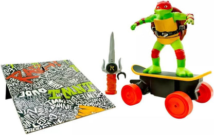 Teenage Mutant Ninja Turtles Raphael Cowabunga Skate RC - Imitates Real Skate Tricks - 2.4 GHz Remote Control - Ages 5+