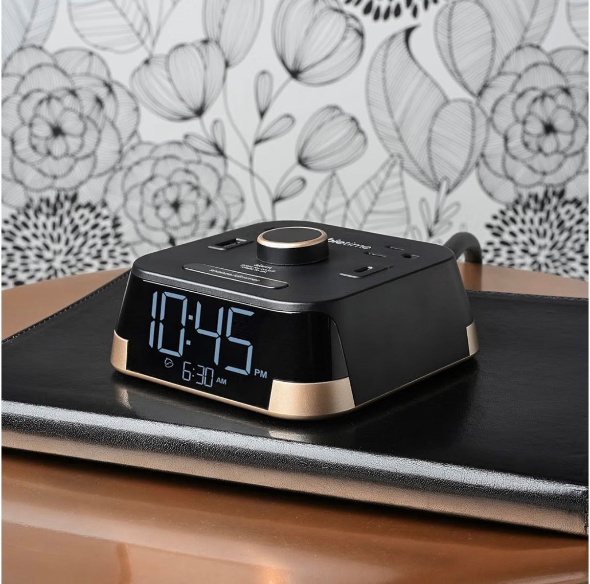 Brandstand CubieTime - User friendly & convenient alarm clock charger