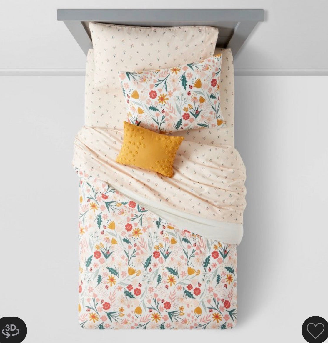 PILLOWFORT In the Garden Kids' Bedding Set with Sheets (Twin)