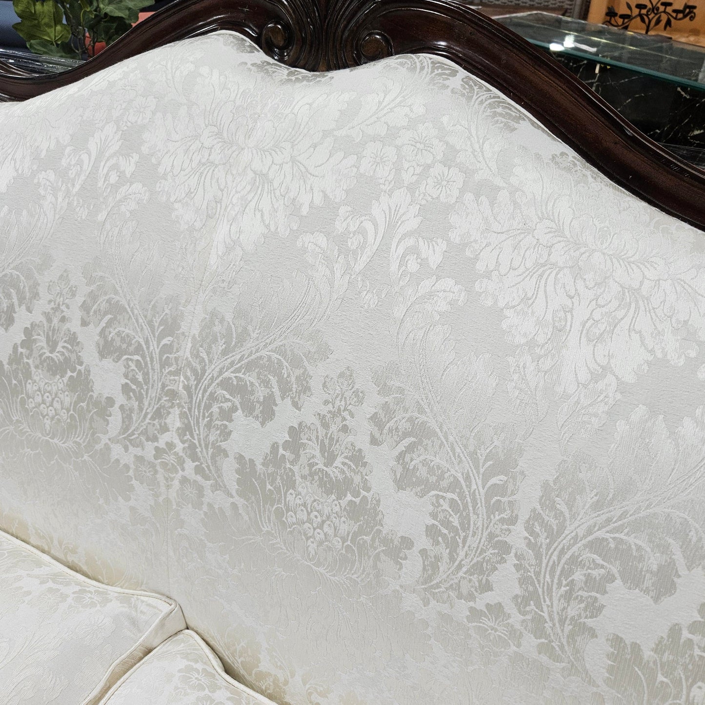 Traditional White Damask Sofa with Wooden Frame