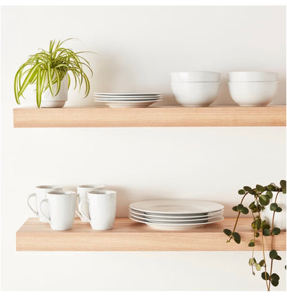 16 Piece Porcelain Dinnerware Set, Microwave and Dishwasher Safe, Service for 4, Plates, Bowls and Mugs (White) (New in Box)