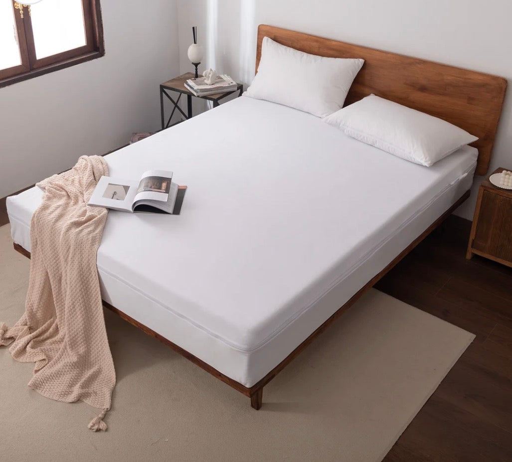 Premium 360 Mattress Encasement Queen Size (New in Box)
