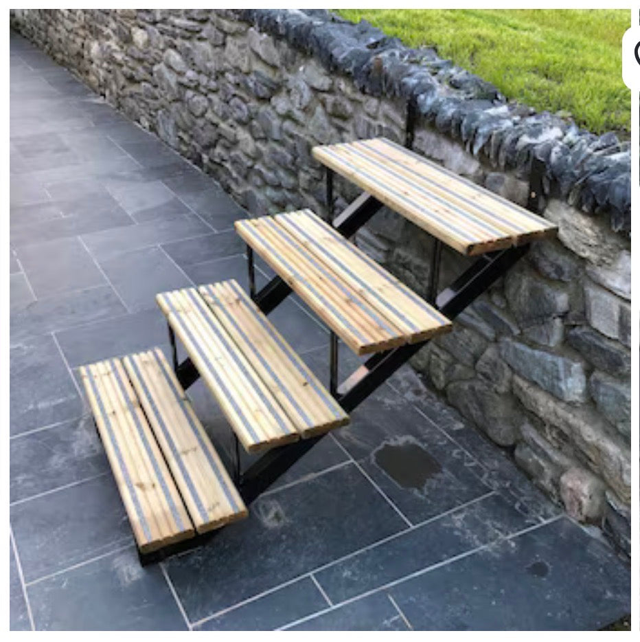 Pylex Steel Stair Stringer Black 4-Step Steel Outdoor Stair Stinger (New in Box)